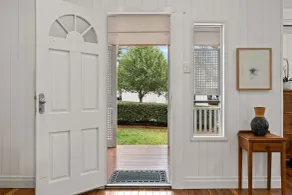 The Keeper's House - Interior entrance