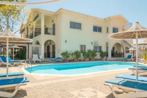 Hill View Hotel Apartments - Pool