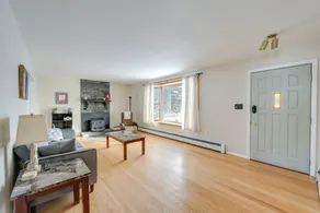 Deck & Fire Pit: Cozy Escape in Morrisville! - Interiør