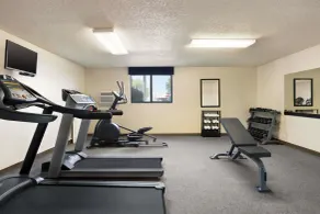 Super 8 by Wyndham Lincoln North - Fitnessbereich