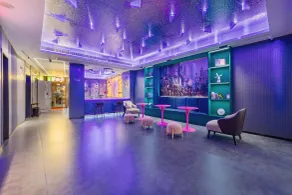 Xinghe Yuezhi S-Guangzhou Yuexiu District Railway Station White Horse Clothing City Flagship Store - Recepción