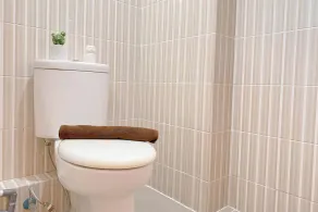 Minimalist Studio Apartment At Cinere Resort - Bathroom