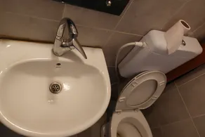 Akko Gate Hostel - Bathroom