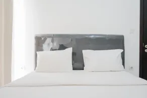 Comfort and Modern 1BR Casa De Parco Apartment - Room