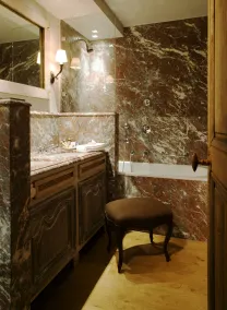 Relais Bourgondisch Cruyce, A Luxe Worldwide Hotel - Bathroom