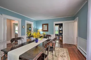 Bright Lake Winnipesaukee Home - Walk to Town - Interni