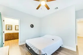 Texas Family Home w/ Hot Tub: 1 Mi to Lake Whitney - Intérieur