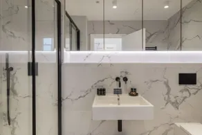 FOX ON THE HOE - Luxury Apartment accommodation - Salle de bain