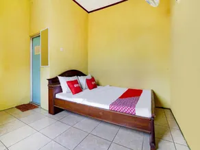 Hotel O Wisma Al-fahmi Syariah - Room