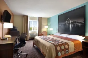 Super 8 by Wyndham Fairview Heights-St. Louis - Chambre
