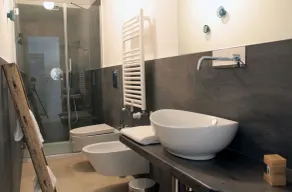Lamia Room Rentals - Baño