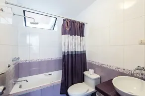 InkaHuset Airport - Badezimmer
