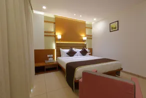 Hotel Pragati The Grand - Chambre