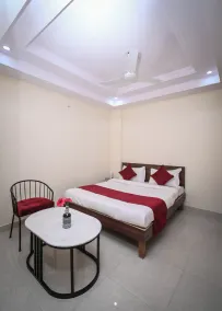 Raj Residency - Chambre