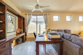 Hot Tub & Heated Pool: Home in Estrella Mtn Ranch - Interiør