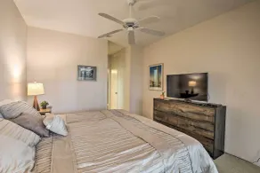 Rancho Mirage Condo w/ Mtn Views + Pool Access - Chambre
