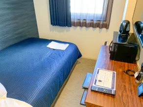 HOTEL LiVEMAX Tokyo Kanda EAST - Habitación