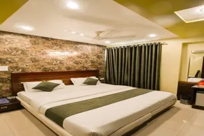 Hotel Central Residency - Room