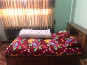 Sara's Backpackers Hotel - Room
