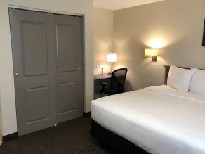 Independence Stay Long Term and Suites - Chambre