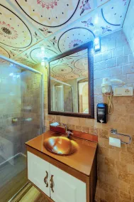 Narlı Ev Butik Otel - Baño