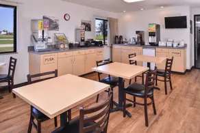 Americas Best Value Inn Missouri Valley - Restaurant