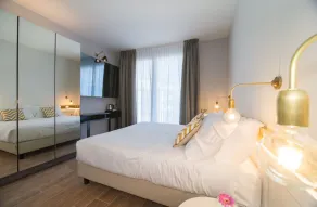 Residence Ten Suite - Camera