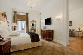 The Plaza Hotel New York City - Chambre