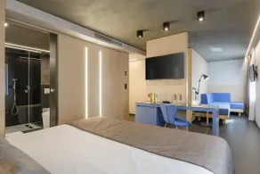 Hotel Metropolis - Room