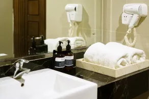 Portola Grand Arabia Hotel  - Salle de bain