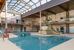 Eisenhower Hotel and Conference Center - Piscine