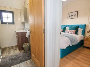 The View - Room