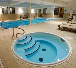 Sleep Inn Springfield South I60 near Medical District - Piscine
