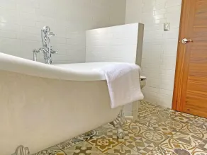 Parral 14 Boutique Hotel - Baño