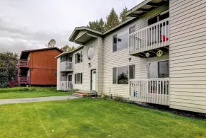 Anchorage Retreat < 5 Mi to Hilltop Ski Area! - Intérieur