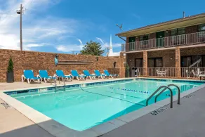Quality Inn Magnolia - Pool