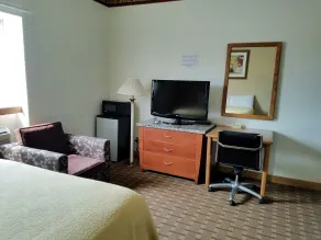 Inn of the Pines - Rom
