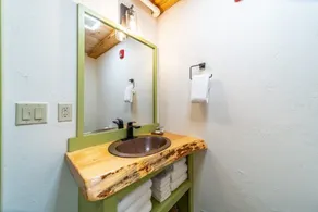 Downtown Camden Hotel - Room
