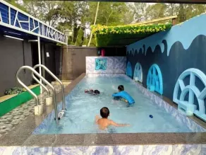RD Legend Hotel - Pool