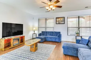 Easy ABQ Access: Large Family Home w/ Patio & Yard - Interiør