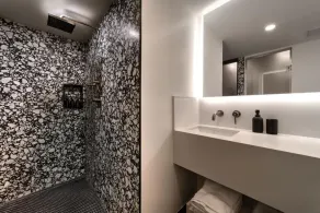 Ode - Badezimmer