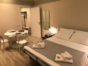 Honey Rooms Ferrara - Habitación
