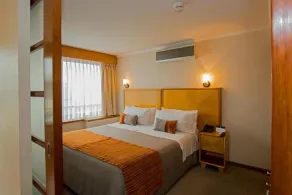 RQ Santiago - Room