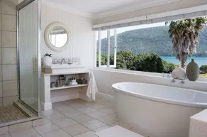 Leisure Isle Lodge - Bathroom