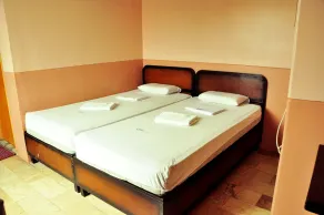 GV Hotel - Talisay City - Room