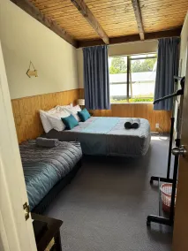 Adventure Lodge and Motels and Tongariro Crossing Track Transport - Zimmer