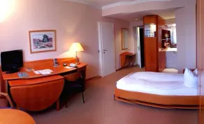 Hotel Meerane - Room