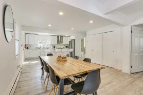 Game Room & Hot Tub: Family Gem on Lake Hopatcong - Innenbereich