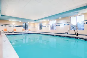Holiday Inn Express Hotel & Suites Tappahannock by IHG - Pool