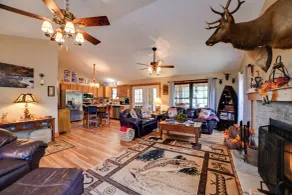 Cadiz Vacation Home w/ Deck: Walk to Lake Barkley - Interior